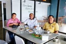 Jelang Muswil, Ady Indra Pawennari Temui Sejumlah Tokoh KKSS Kepri
