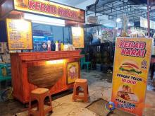 Beranikan Diri Bisnis Kebab di Batam, Dewi Kini Mampu Raup Omzet Fantastis