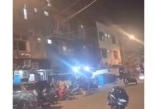Seorang Wanita Diduga Warga Hendak Bunuh Diri, Kapolsek: Dia Lagi Nenangin Diri di Tepi Balkon