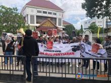 Puluhan Jurnalis di Batam Unjuk Rasa Tolak Revisi UU Penyiaran
