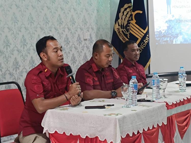 Petugas dan Pegawai Rutan Tanjung Balai Karimun Dites Urine Usai Rapat Dinas