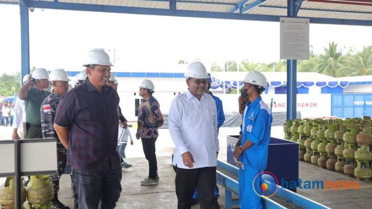 Karimun Kini Punya Stasiun Pengisian Bulk Elpiji Baru, Bupati Rafiq Harapkan Mampu Atasi Kelangkaan Gas Bersubsidi