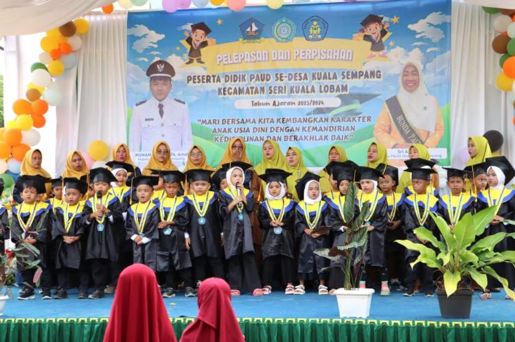 Wisuda PAUD di Bintan: Hafizha Rahmadhani Bangga Wisuda 37 Peserta Didik PAUD Sri Kemuning dan PAUD Teratai