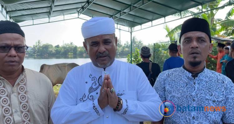 Salat Idul Adha di Karimun Berlangsung Khidmat, Dipimpin oleh Bupati Aunur Rafiq