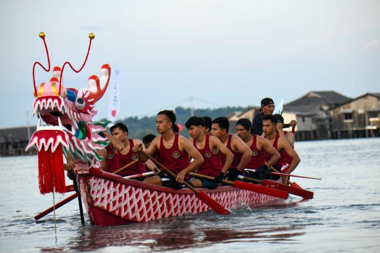 Festival Dragon Boat Race di Tanjungpinang: Merawat Tradisi dan Meningkatkan Ekonomi