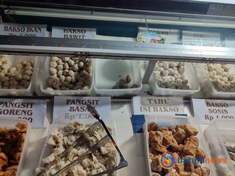 Jualan Bakso Isi di Tanjung Riau, Jaya Mampu Raup Omzet Paling Rendah Rp300 Ribu Per Hari