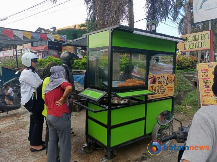 Kisah Inspiratif Bagus, dari Karyawan ke Pengusaha Sukses Risol Mayo di Batam