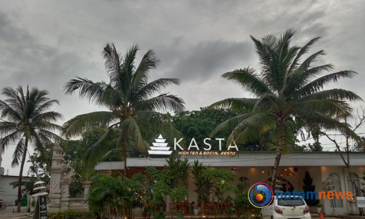 Jelajahi Keunikan Cafe di Golden City Batam: 4 Tempat Hangout yang Wajib Dikunjungi
