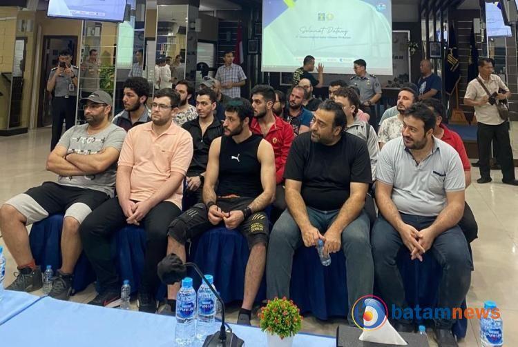 PN Batam Geger! Jaksa dan Hakim Kecolongan, Kapten MT Arman 114 Diduga Melarikan Diri Jelang Sidang Vonis