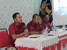 Petugas dan Pegawai Rutan Tanjung Balai Karimun Dites Urine Usai Rapat Dinas