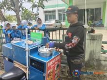 Merantau dari Sukabumi ke Batam, Irwan Tetap Semangat Mencari Rezeki dengan Jualan Bakso