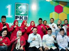 Lis Darmansyah Resmi Kembalikan Formulir Ke PKB Tanjungpinang untuk Maju di Pilkada 2024
