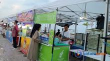 Minuman Segar Alpukat Kocok Sahabat Pukau Pengunjung di Cafe Alio Beach