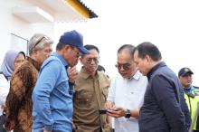 Tinjau Pembangunan Hunian Baru Masyarakat Rempang, Deputi Kemenko Polhukam Optimis Rampung Sesuai Target