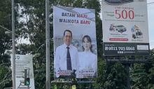 Jelang Pilwako 2024, Baliho Amsakar-Li Claudia Bikin Heboh Batam