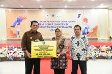Hadiri Pelantikan BEM Unrika, Gubernur Ansar Tekankan Pentingnya Kualitas SDM