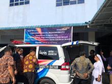Bank Mandiri Serahkan Bantuan Ambulans ke RS Elisabeth Batam
