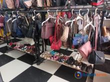 Cara Cerdas Memilih Tas Selempang Wanita Bekas Berkualitas di Pasar Taras Batam
