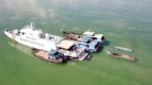 Bakamla RI Amankan 3 Kapal Penambang Pasir Laut yang Diduga Langgar IPR di Karimun