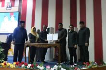 DPRD Bintan Setujui Ranperda Pertanggungjawaban APBD 2023 dalam Rapat Paripurna