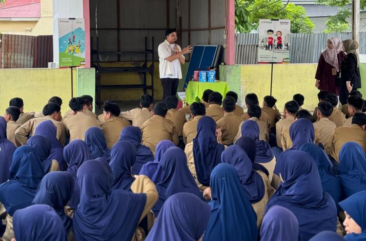 Gadai Emas di BRK Syariah, Solusi Cerdas Penuhi Kebutuhan Pendidikan Anak