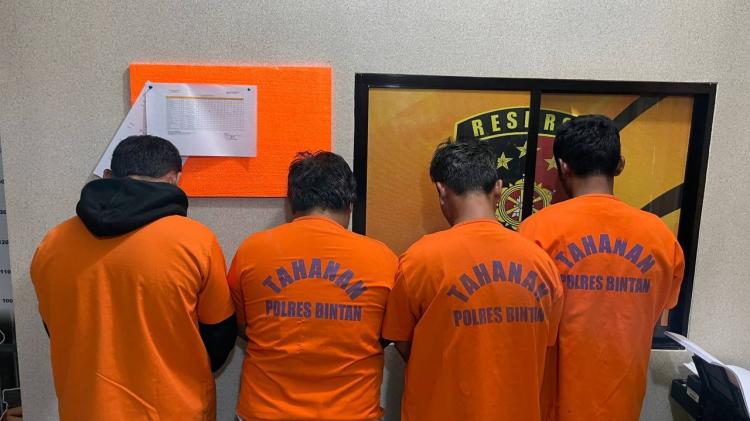 Polres Bintan Tindak Tegas Pelaku Judi Kartu Remi, Empat Orang Ditangkap