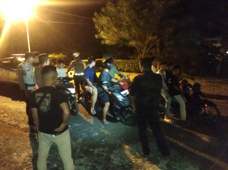 Polres Bintan Amankan 4 Motor dan 3 Pelajar dalam Aksi Balap Liar di Jalan Raya Busung