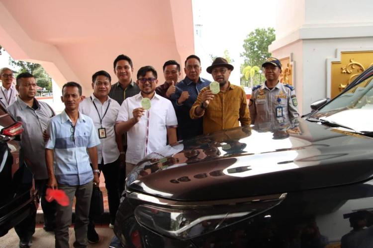 DPRD Batam Dukung Optimalisasi Pengelolaan Parkir dengan Pembelian Stiker Parkir Tahunan