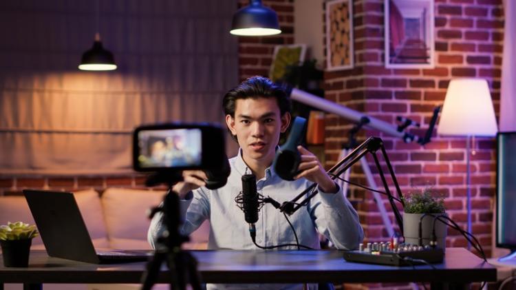 YouTuber Wajib Zakat: MUI Sebut Memiliki Potensi Besar Atasi Masalah Sosial