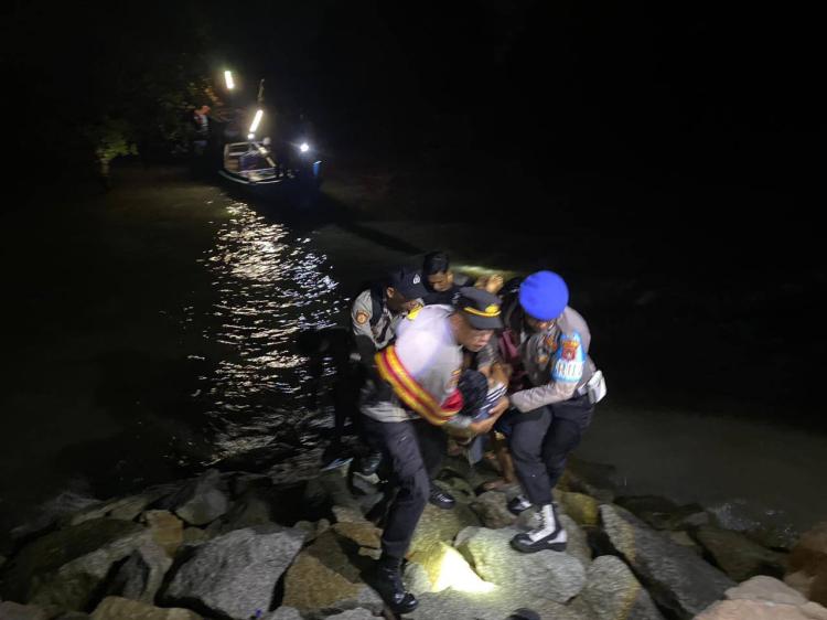 Tragis: Warga Tuna Rungu Tewas Tenggelam di Pesisir Pantai Jembatan II Coastal Area Tebing