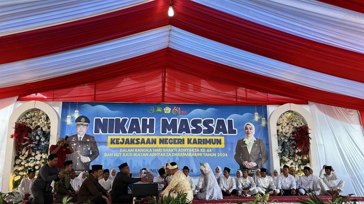 Kejaksaan Negeri Karimun Gelar Nikah Massal, 17 Catin Sah Jadi Suami Istri