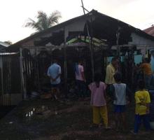 Dua Rumah di Setokok Batam Ludes Terbakar, Kerugian Capai Puluhan Juta Rupiah