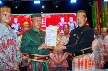Ady Indra Pawennari Dilantik Jadi Ketua KKSS Kepri, Tegaskan Tidak Tergoda Ikut Pilkada 2024