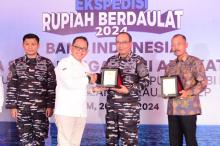 Danlantamal IV Lepas KRI Krambit 627 untuk Misi Ekspedisi Rupiah Berdaulat 2024