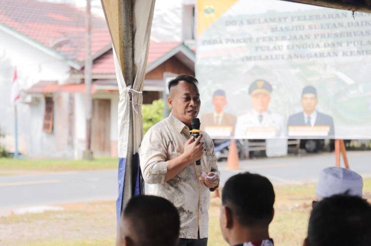 Transformasi Infrastruktur Lingga, Bupati Nizar Ground Breaking Pelebaran Jalan Masjid Sultan