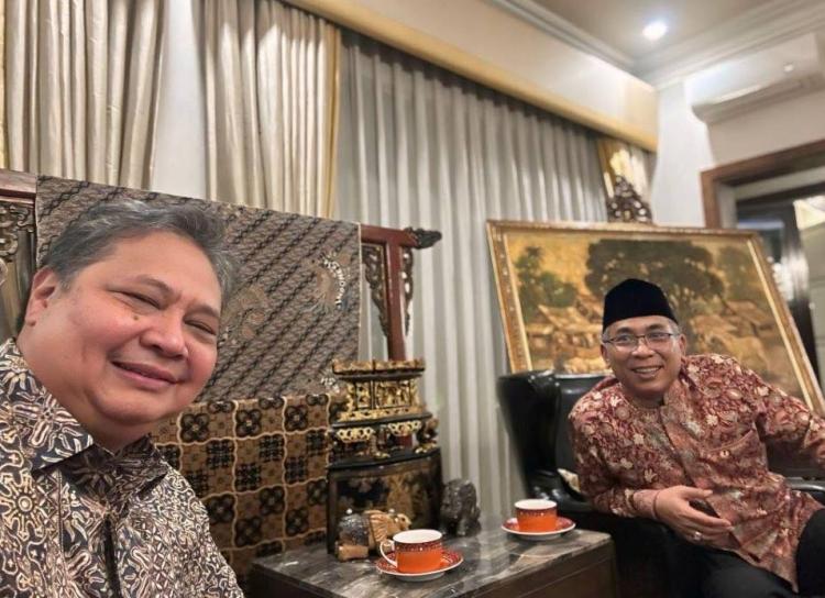 Airlangga Hartarto Mundur dari Ketua Umum Golkar: Pesan, Alasan, dan Tanggapan Luhut