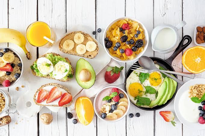Inspirasi Menu Sarapan Lezat dan Sehat untuk Senin Pagi