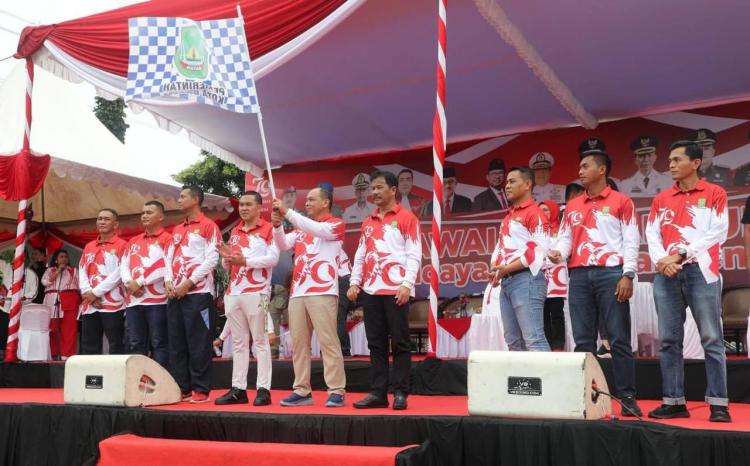 Pawai Pembangunan Meriahkan HUT ke-79 RI di Kota Batam