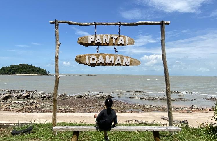 Pantai Idaman di Desa Pekaka Lingga Timur, Permata Tersembunyi yang Menarik untuk Liburan Santai