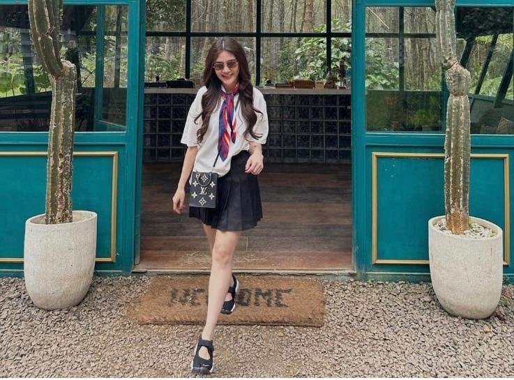 Komentar Istri Kepala BP Bintan Jelita Jeje Soal Dugaan Gratifikasi, serta Pamer Barang Mewah dari Dior hingga YSL