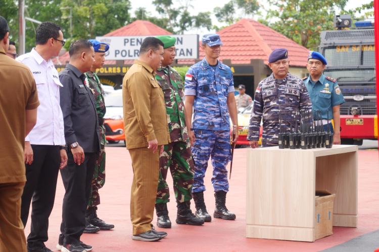 Apel Gelar Pasukan Operasi Mantab Praja Seligi 2024 di Bintan untuk Persiapan Pengamanan Pilkada Serentak 2024