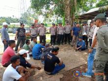 Gemas Gelar Aksi di Kantor PLN Daik Lingga, Tuntut Penyelesaian Masalah Listrik