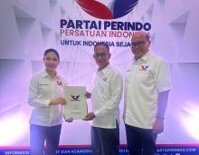 Alias Wello dan Muhammad Ishak Mendaftar di Hari Terakhir Pilkada Lingga 2024 dengan Dukungan Parpol