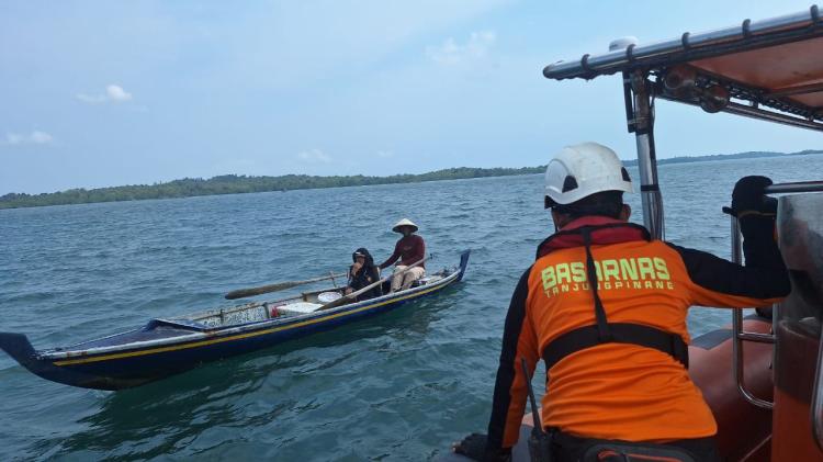 Nelayan Batam Hilang di Perairan Batam-Singapura, Tim SAR Lakukan Pencarian