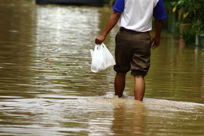 Waspada La Nina: Beberapa Wilayah Indonesia Berpotensi Terendam Banjir di Bulan September, Kepri Masuk?