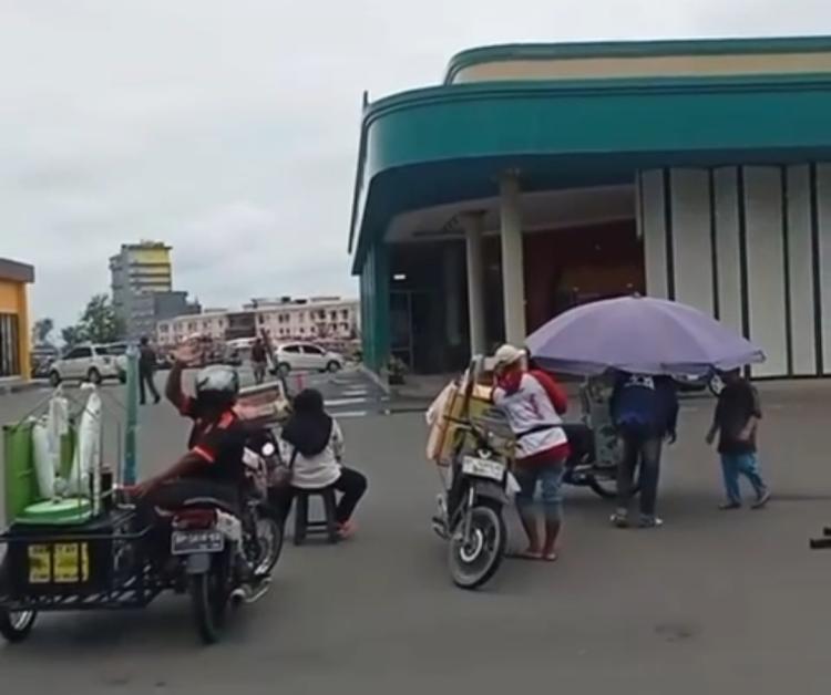 Pedagang Kaki Lima Keluhkan Perlakuan Tak Menyenangkan saat Acara Pesta Rakyat di Batam