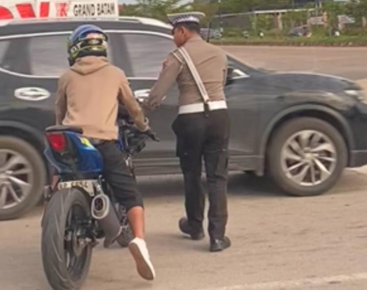 Kadiv Humas Polri: Penyimpangan Petugas di Lapangan Akan Disanksi Tegas, Kode Etik hingga Pidana