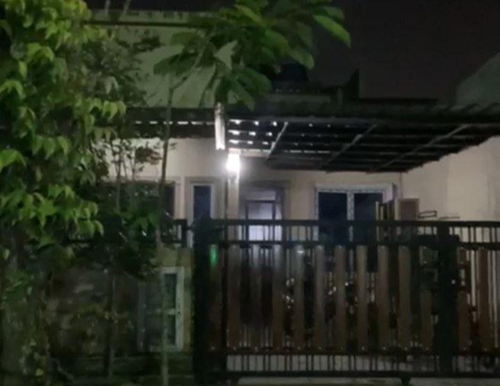 Polisi Geledah Rumah Oknum Anggota Satresnarkoba Polresta Barelang Inisial S di Sukajadi