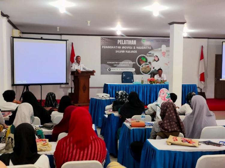 Peningkatan Kualitas SDM Pariwisata Natuna Melalui Ekonomi Kreatif