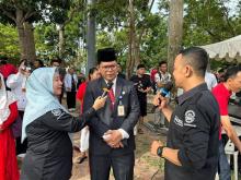 Peran Strategis Media Massa dalam Mendukung Pilkada Serentak 2024: Upaya Pemko Batam untuk Stabilitas Politik